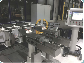 ZCN090B-X（1550、2500）跑道式線圈數(shù)控包帶機(jī)（機(jī)械爪結(jié)構(gòu)）