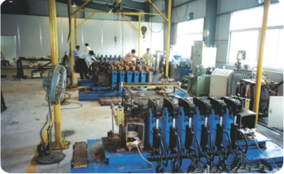 ZCN070S-（2000，9頭/3000，14頭）水發(fā)線棒多頭液壓成型熱壓機(jī)